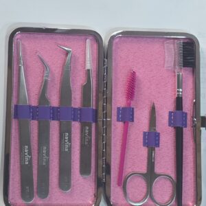 Navina tweezer set
